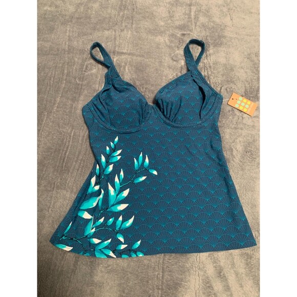 Title nine Other - Title Nine Tankini Womens 34D Swim Top Only Floral Detail Blue Underwire Beach